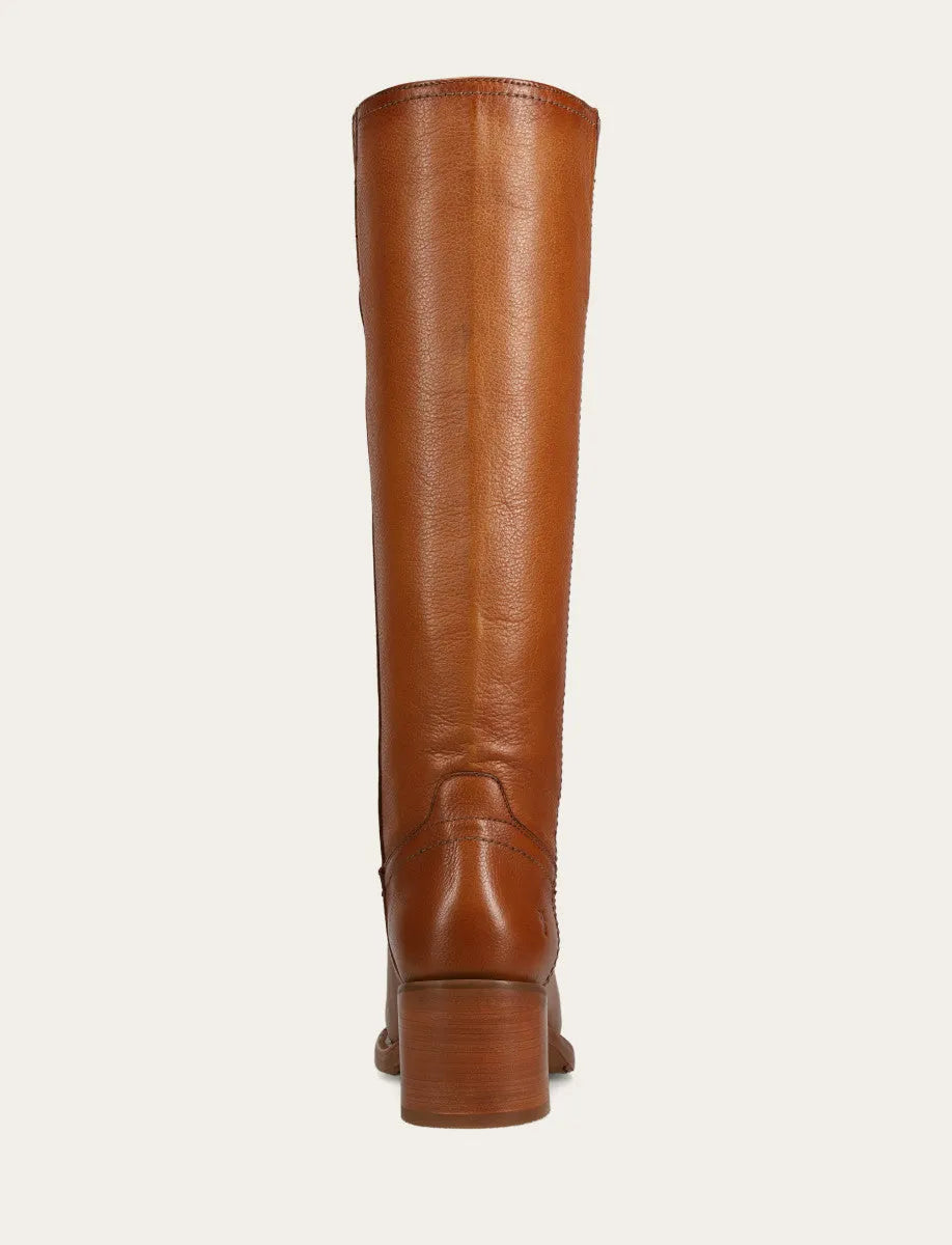 Tan