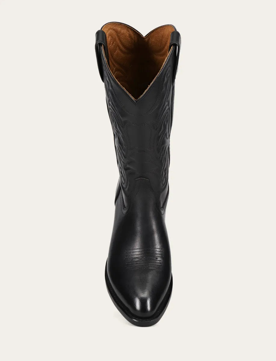 Saddle