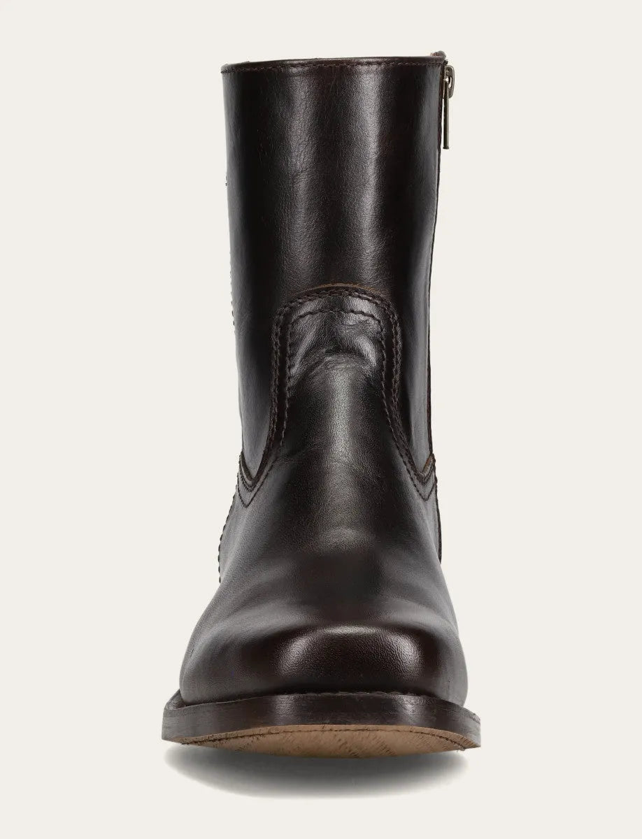 Saddle
