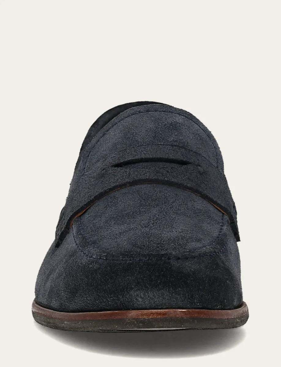 Saddle