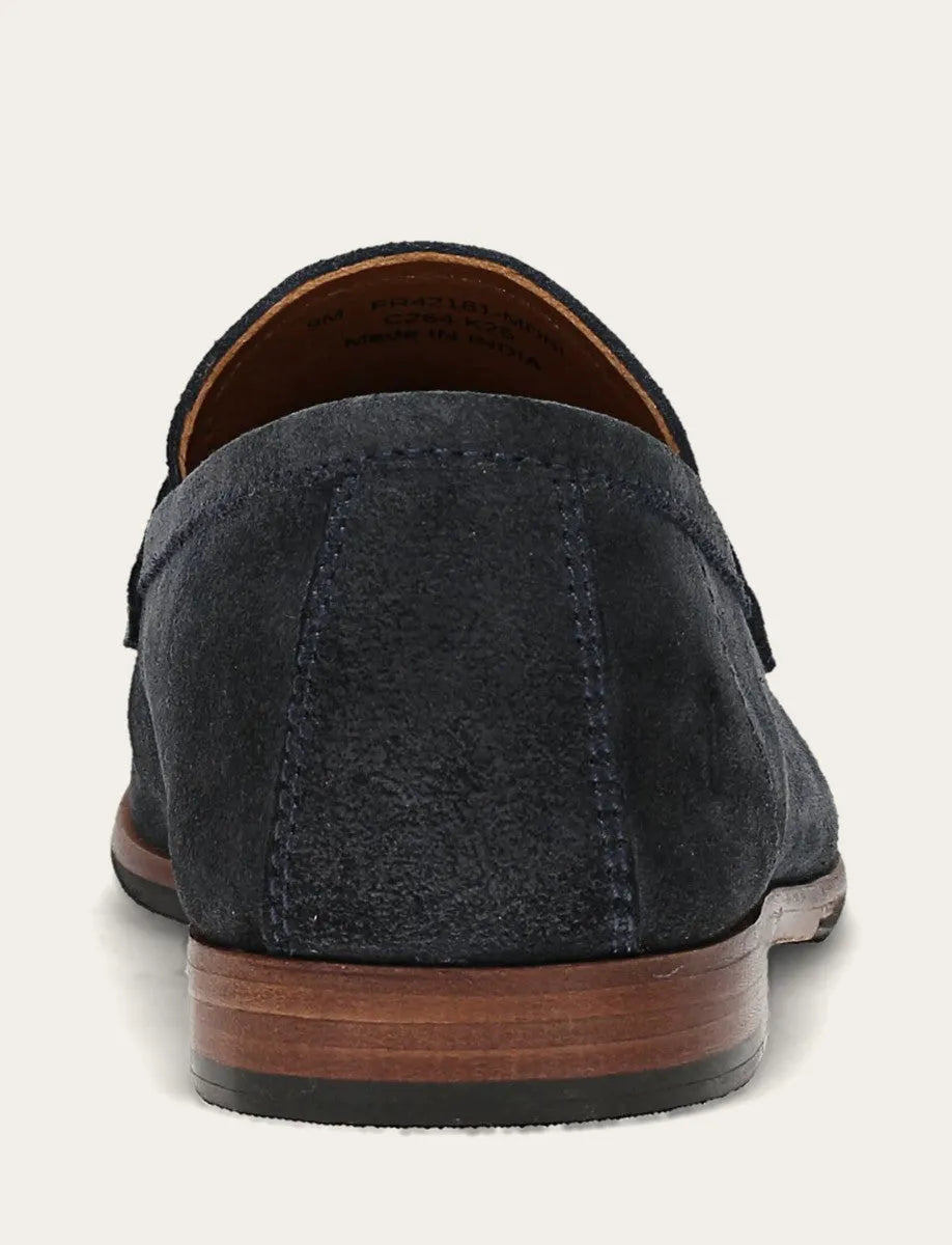 Saddle