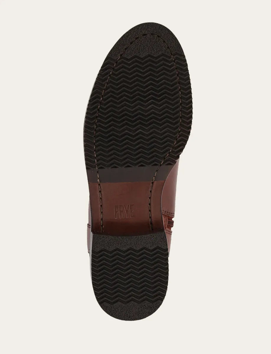 Saddle