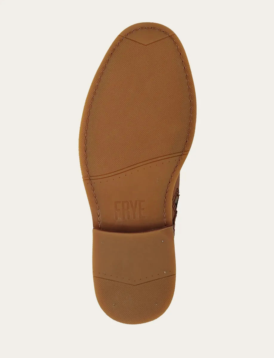 Saddle