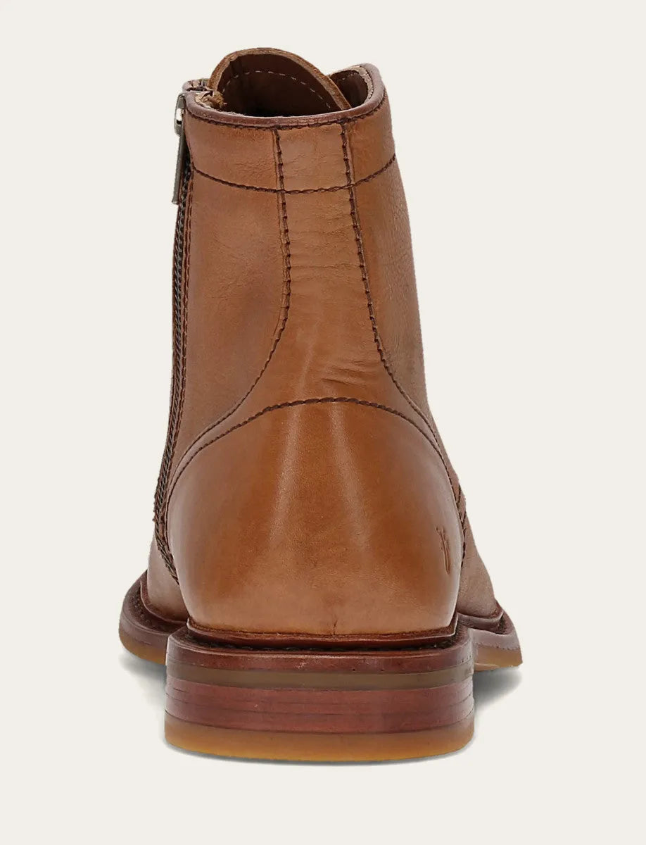 Saddle