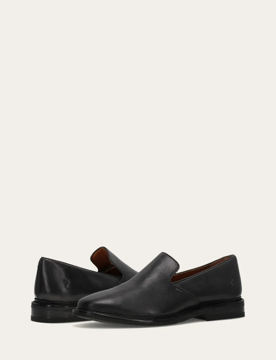 Saddle